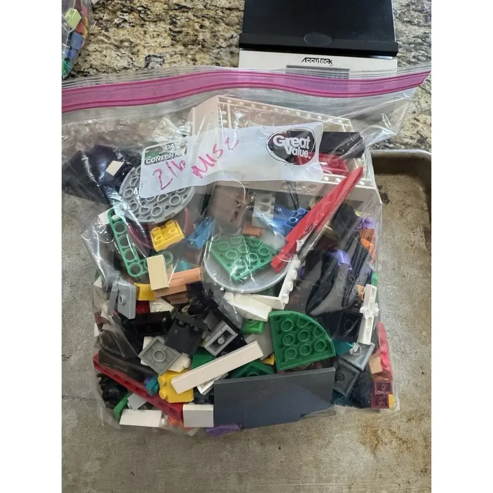 2 lbs Mixed LEGO Lot - Authentic Genuine Bricks Parts & Pieces Cleaned & Sorted - Picture 2 of 4